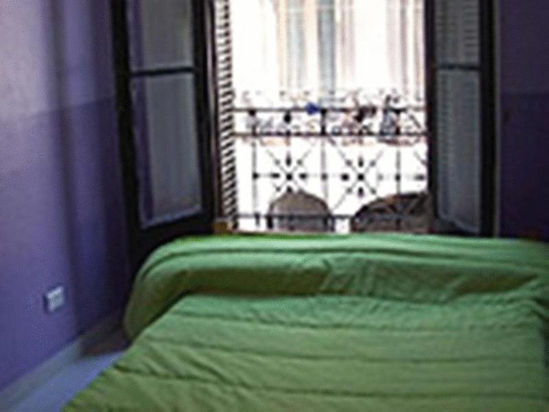 Hostel Downtownmate Buenos Aires Esterno foto
